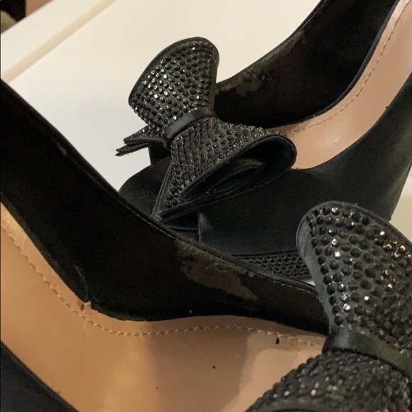 Black satin with rhinestones Vince Camuto heels - Picture 7 of 8